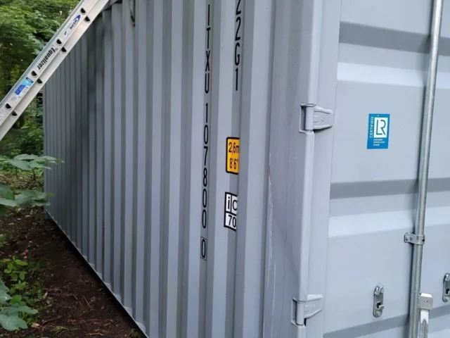 20ft Dry Container — Refurbished